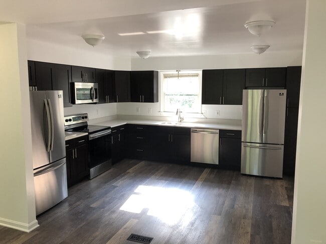 8306 48th Ave, College Park, MD 20740 - photo 3