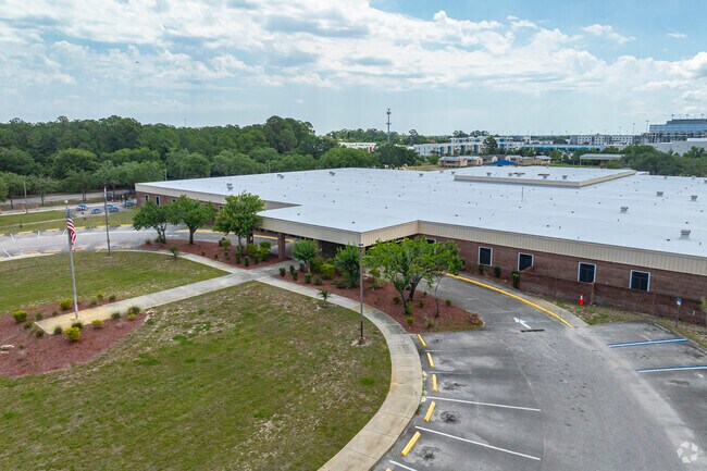 Palm Terrace Elementary offers students a variety of academic opportunities.