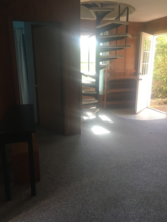 201 Atlantic Ave unit Ocean Front 1 BR, Westport, MA 02790 - photo 4