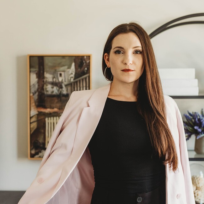 Agent Photo
