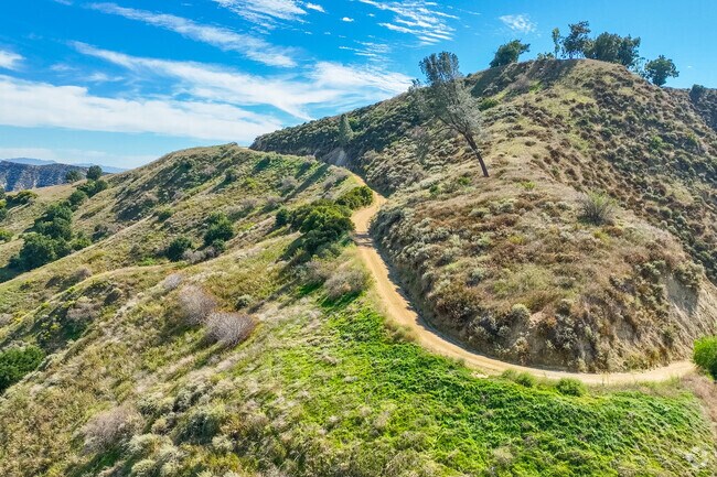 Get active in Val Verde county park, where there might be a rewarding view at the top.
