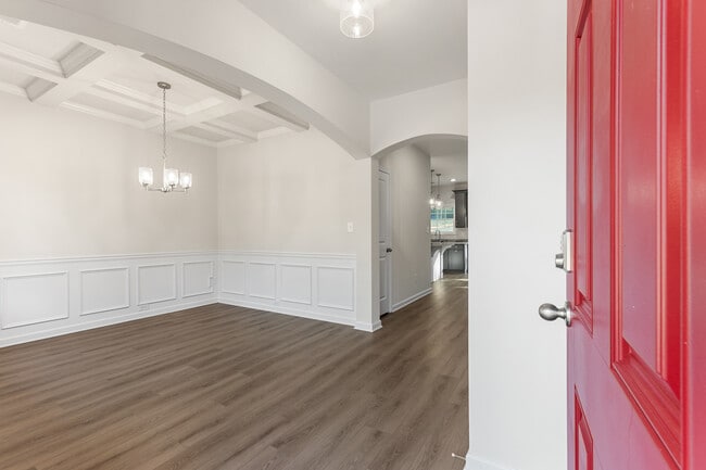 699 Jasmine Dr, Macon, GA 31211 - photo 3