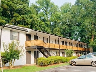 240 Sycamore Dr, Athens, GA 30606