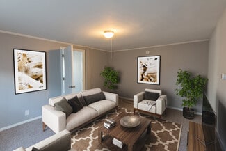 69 Walnut St, Nashua, NH 03060