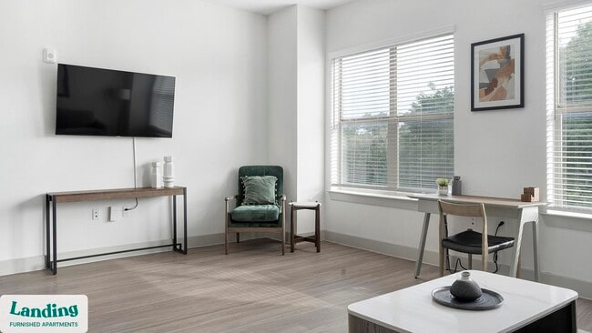 2511 Montopolis Dr unit 310, Austin, TX 78741 - photo 3