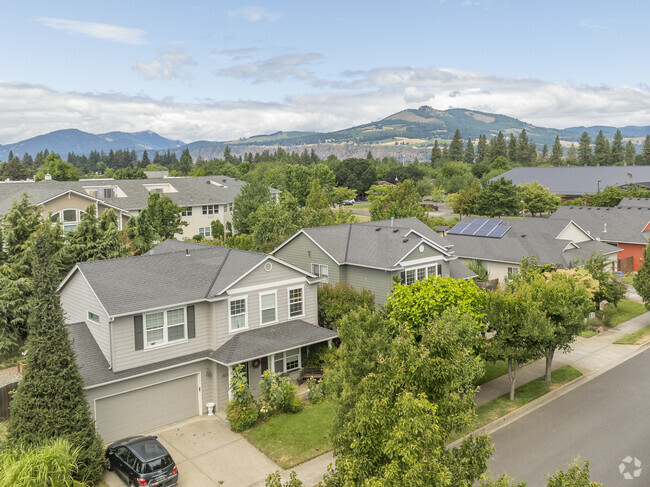 The Heights have a lot of beautiful modern homes.