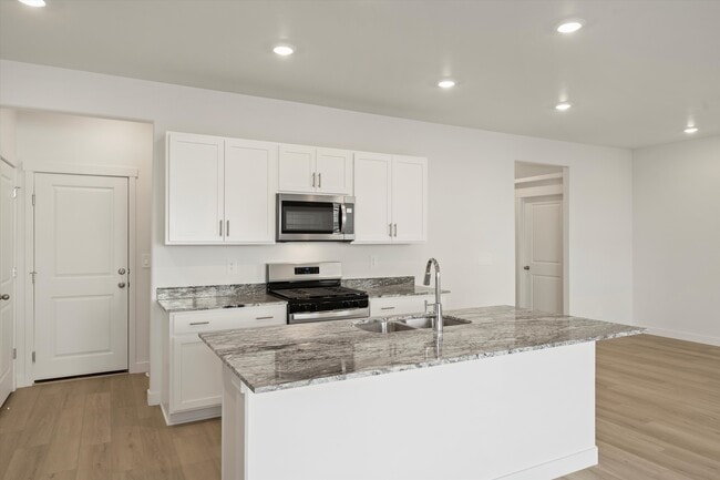 3422 N Gina St, Eagle Mountain, UT 84005 - photo 2