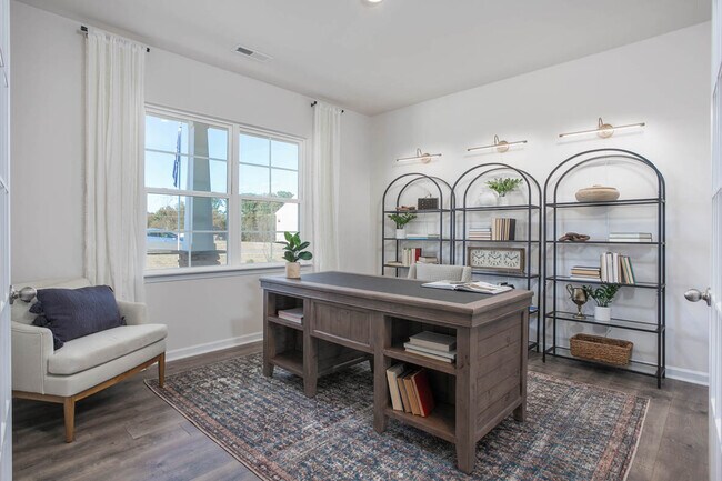 3401 Millennium Dr unit 36204895, Greensboro, NC 27455 - photo 3