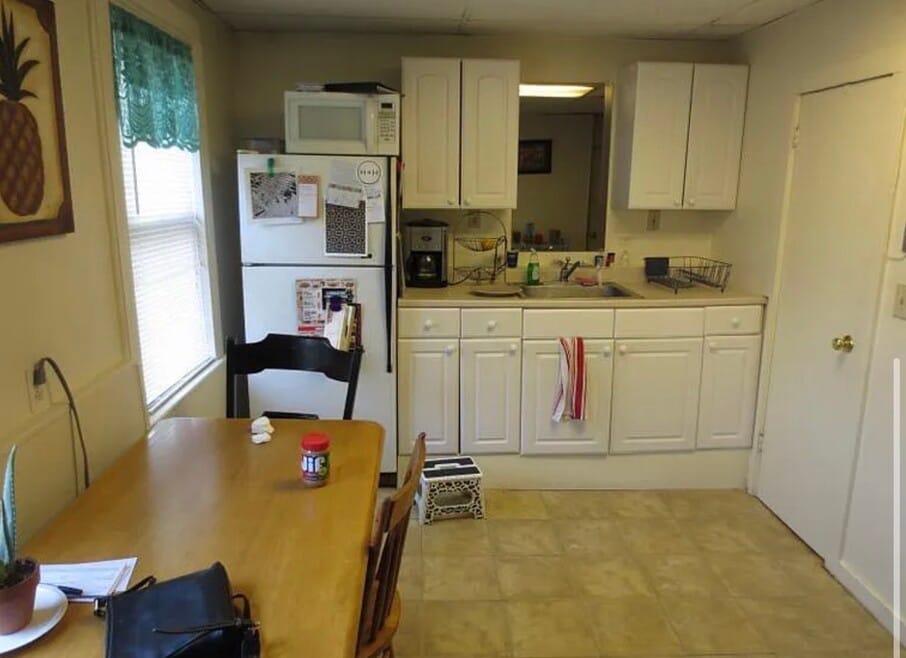 114 W 8th St unit 2, Boston, MA 02127 - photo 1