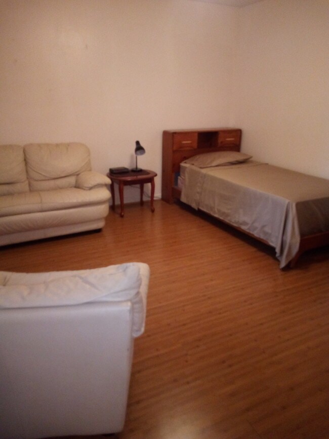 1008 Martin Luther King jr Dr Unit Studio Apartment B, Paducah, KY 42001