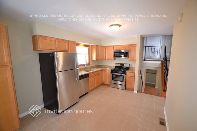 26W257 Harrison St, Winfield, IL 60190 - photo 3