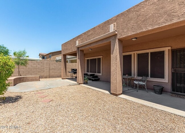 16021 W Becker Ln, Surprise, AZ 85379 - photo 4