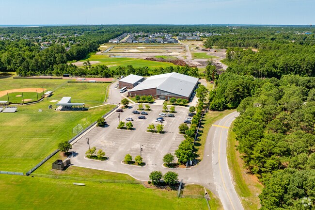According to Niche.Com, Coastal Christian High School has a student-teacher ratio of 22 to 1.