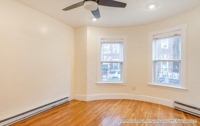 126 Day St unit 1, Jamaica Plain, MA 02130 - photo 6