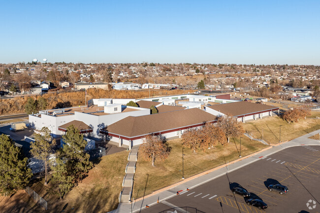 The main school building at Federal Heights Elementary School in Thornton, Colorado.