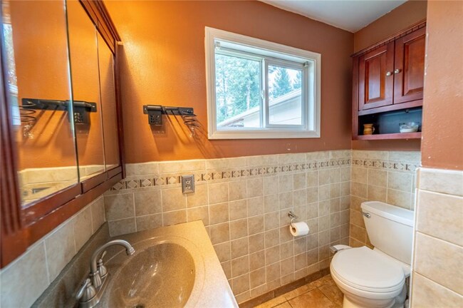 568 Dome Mountain Ave, Libby, MT 59923 - photo 6