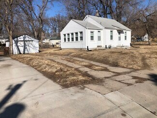 46 Martinview Rd, Bellevue, NE 68005