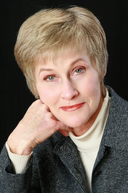 Joyce Dirting