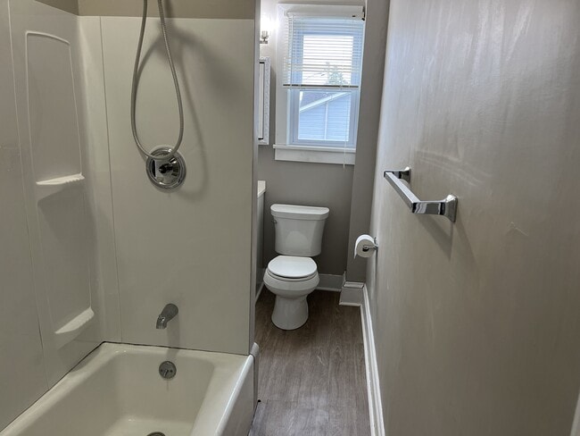 720 Sigsbee Ave unit 4, Phillipsburg, NJ 08865 - photo 5