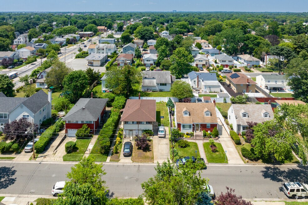 CP_New Cassel_1001323_022725_P1_LB_V1