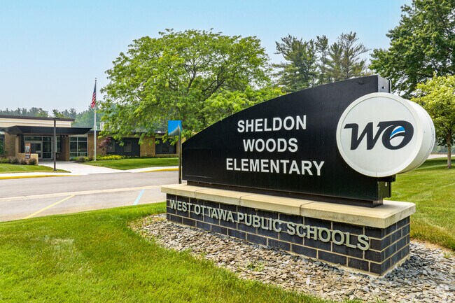 Sheldon Woods Elementary School provides many options and programs for all K-5th grade students in the West Ottawa School District.
