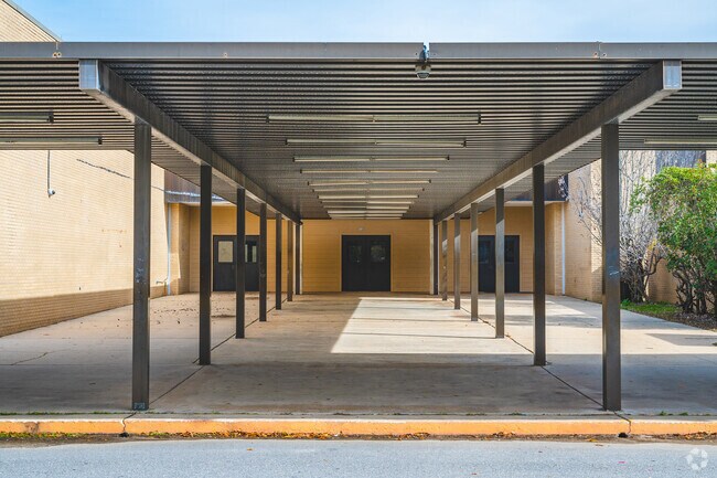 Pillans Middle School-side entrance