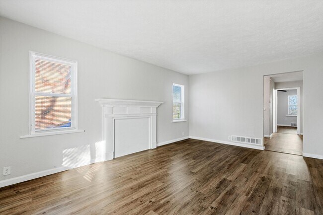 2112 Catalpa Dr unit 2, Dayton, OH 45406 - photo 5