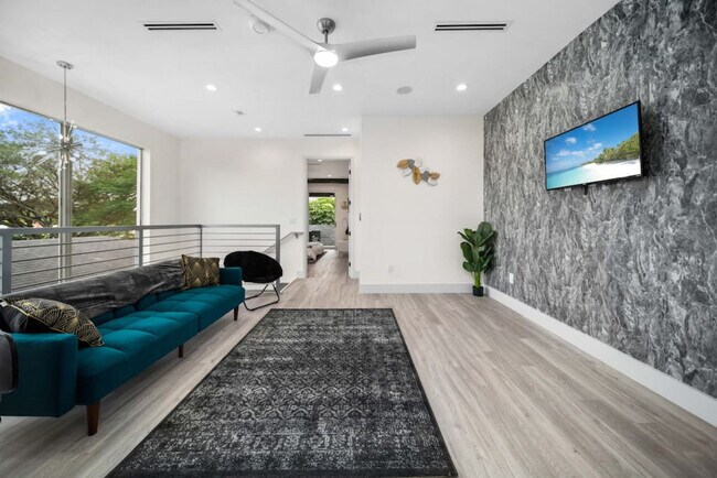 1621 NE 4th Place unit ID1369643P, Fort Lauderdale, FL 33301 - photo 6