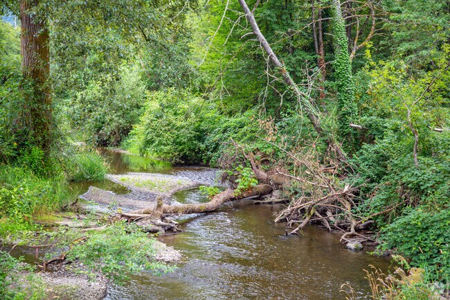 Nature is never far away in Gilman with hiking, fishing and swimming nearby.