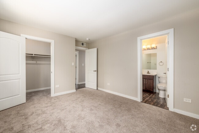 Acclaim at Hinsdale Lake, Willowbrook, IL 60527 - photo 7