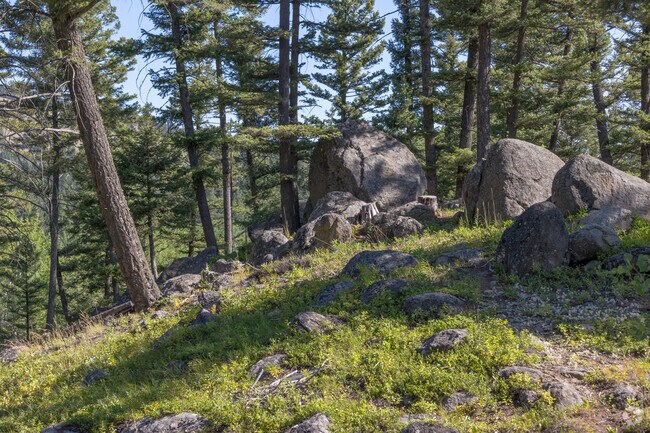 You can experience the natural beauty of the landscape in the Gulches.