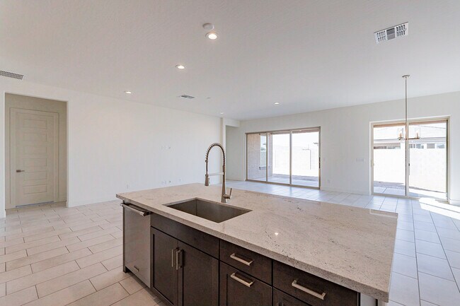 18950 W Ocotillo Rd, Waddell, AZ 85355 - photo 5