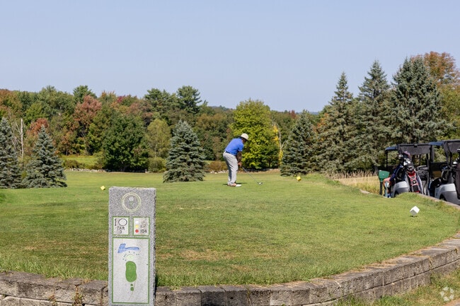 Enjoy the afternoon by playing the back nine holes at Turner Highlands Golf Course.