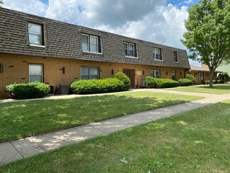 805 N Illini Ave Unit F, Pontiac, IL 61764