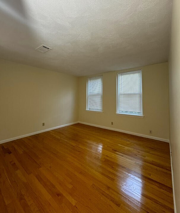 84 Gordon St unit 402, Brighton, MA 02135 - photo 2