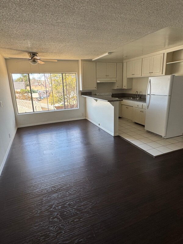 1719 259th St Unit 12, Lomita, CA 90717