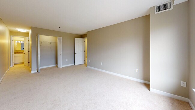 1141 Beacon St unit 224, Brookline, MA 02446 - photo 6