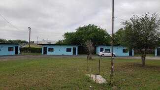 439 N Sunset Strip St Unit 1, Kenedy, TX 78119