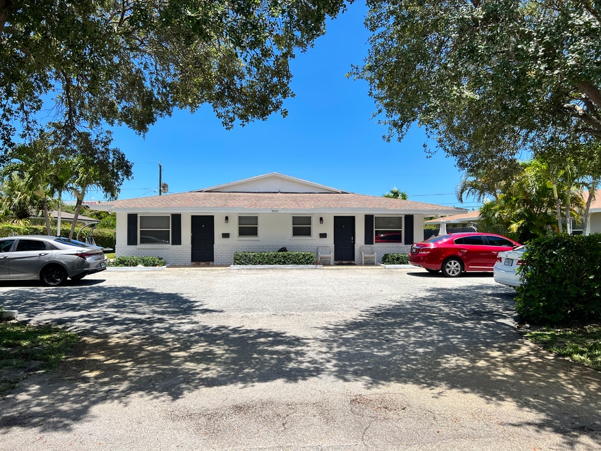 3013 Albatross Rd unit 2, Delray Beach, FL 33444 - photo 1