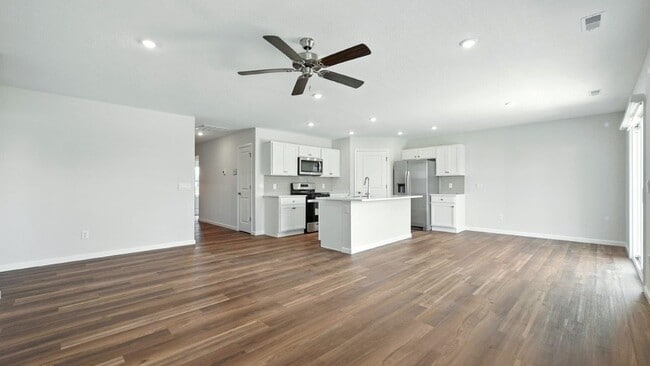 1935 Lighthouse Ln unit 37975352, Goshen, IN 46526 - photo 7