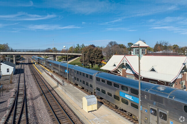 The Metra train runs through West Chicago taking residents to Chicago quickly and conveniently.