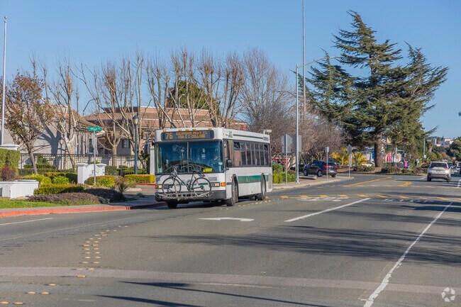 Residents of San Pablo can hop on the bus to commute anywhere in San Pablo.