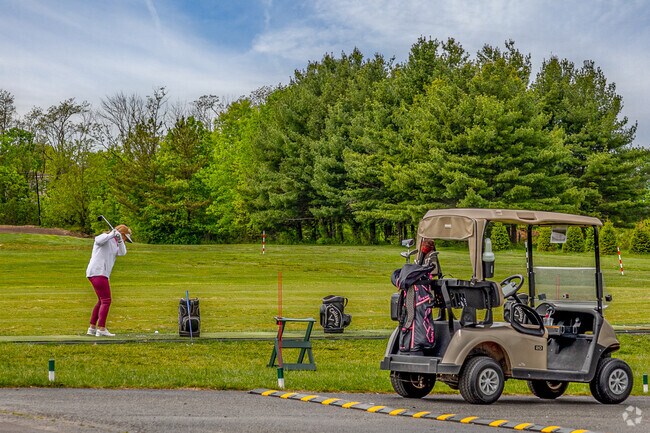 Practice your swing at the Brookside Country Club driving range in Washington-Rosedale.