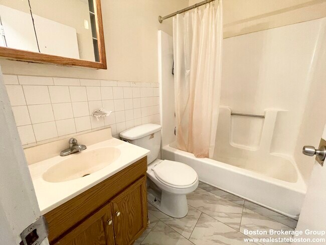92 Hammond St unit 3, Roxbury Crossing, MA 02120 - photo 4