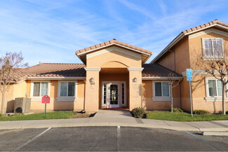 550 W Springville Ave, Porterville, CA 93257