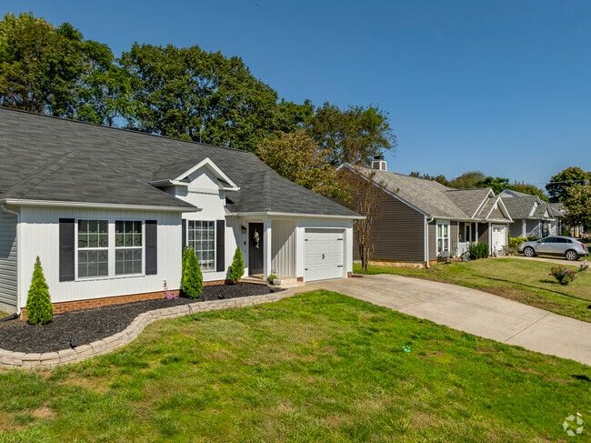 Homes in Concord lie at a higher price than the national average at just over $380,000.