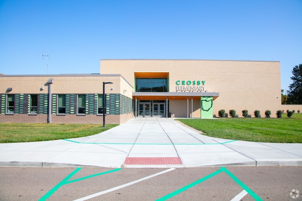 Crosby Elementary School serves students in the Outer Hamilton County community.