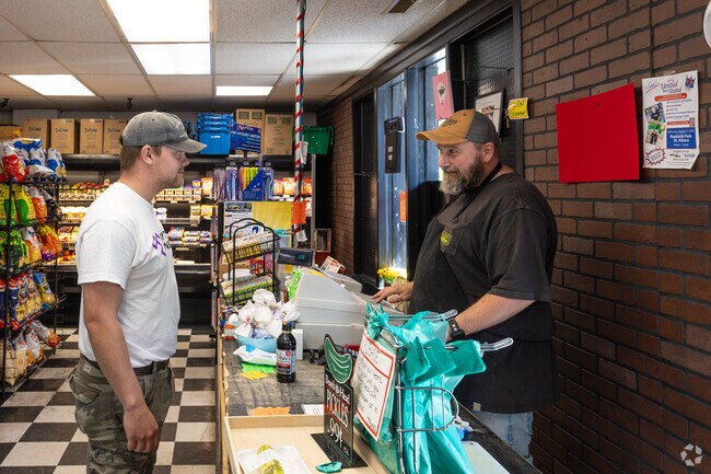 Jefferson shoppers trust Butcher’s Black Angus for quality meats.