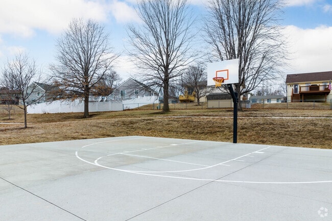 Echo Hills Park offers a half size basketball court and sand volleyball.