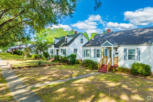 The tree-lined streets of Edgewood offer abundant canopy and shade.
